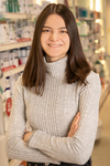 Laura Kelava, PKA i. A.
